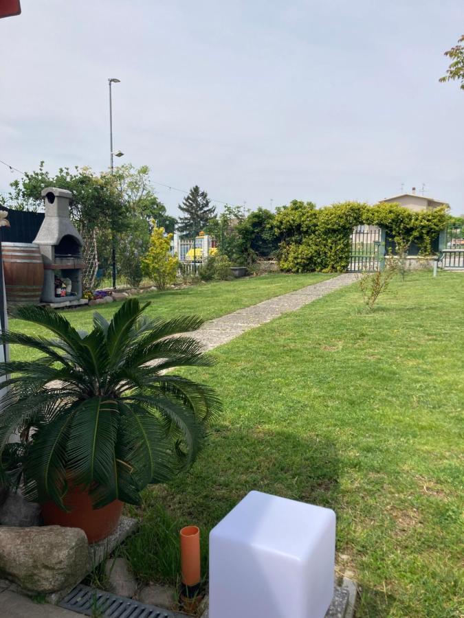 Vila Garda Art&Garden Volta Mantovana Exteriér fotografie