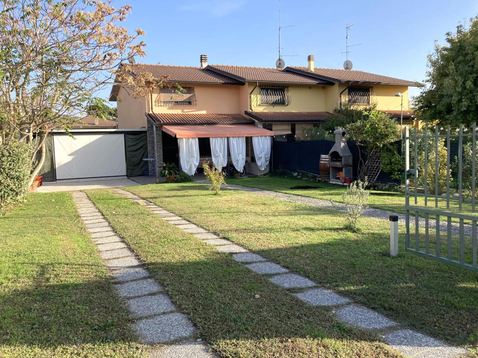 Vila Garda Art&Garden Volta Mantovana Exteriér fotografie