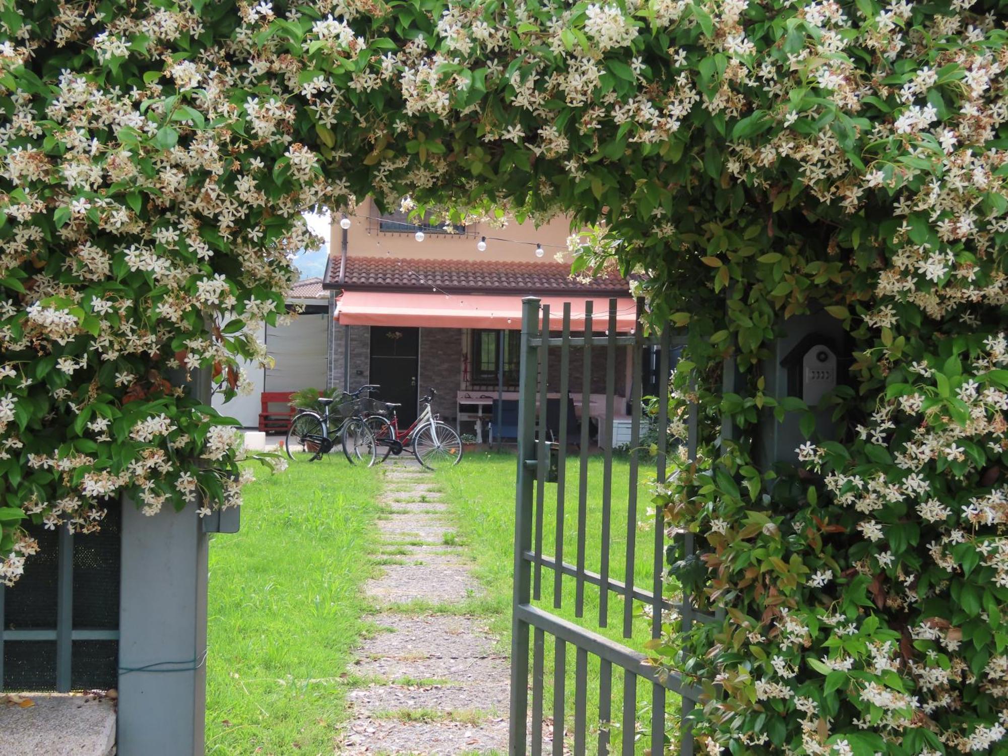 Vila Garda Art&Garden Volta Mantovana Exteriér fotografie