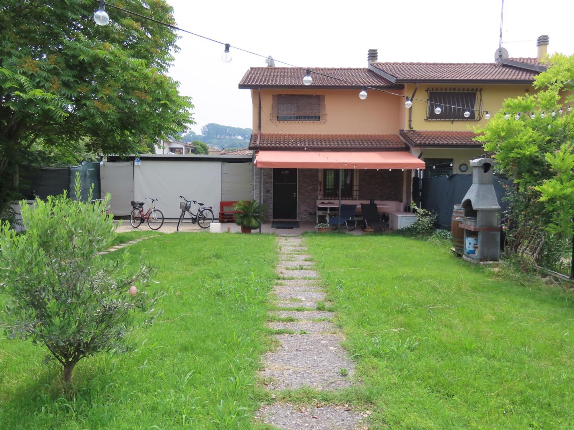 Vila Garda Art&Garden Volta Mantovana Exteriér fotografie